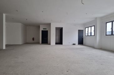 Ecohill Walk Mall, Setia Ecohill