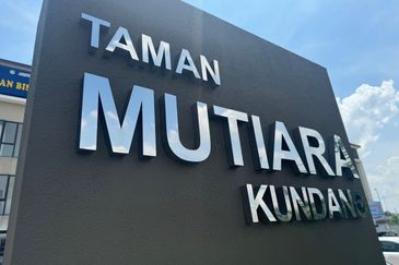 Limited 2units Shoplot For Sale with Stable Rental