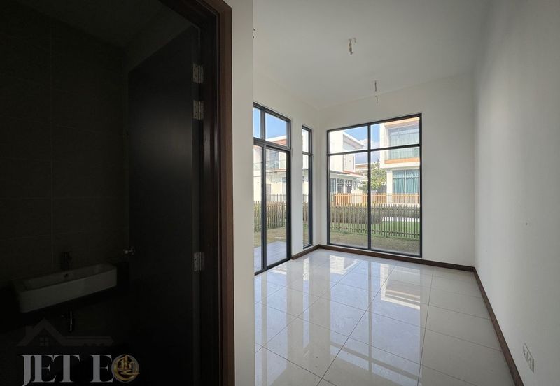 Monterey Residences @ Eco Sanctuary