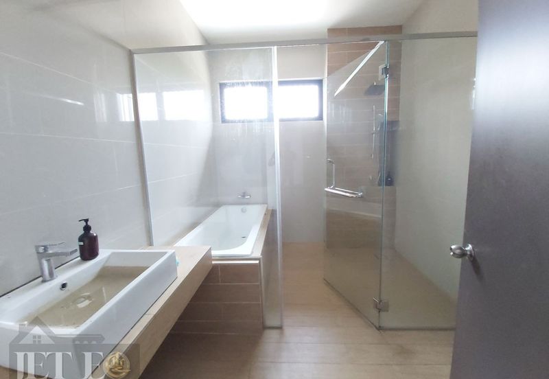 Monterey Residences @ Eco Sanctuary