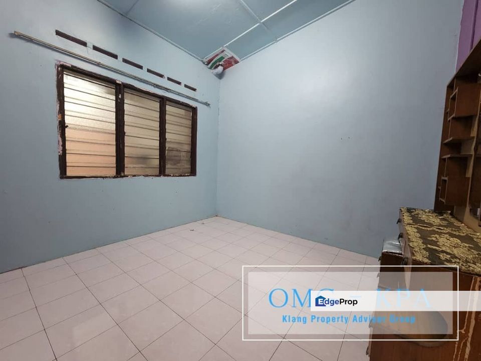 Super Hot Unit! Facing Open Jalan Meru 20x80 Klang, Selangor, Klang