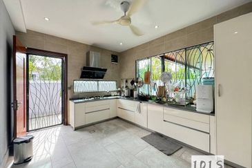 Periwinkle @ Bandar Rimbayu