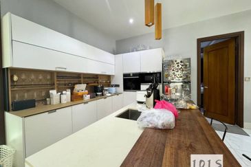 Periwinkle @ Bandar Rimbayu