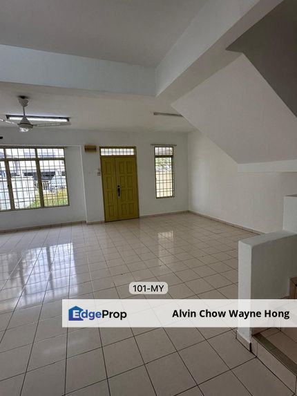 [CLEAN & MOVE IN NOW | SUPER BUDGET RENTAL] Bukit Tinggi 2 Klang, Double Storey Terrace House, Selangor, Klang