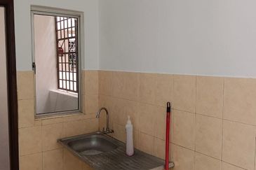 Bayu Villa Apartment, Bayu Perdana