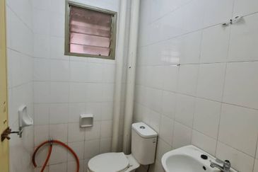 Pangsapuri Akasia, Bandar Botanic