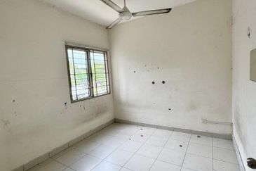 Pangsapuri Akasia, Bandar Botanic