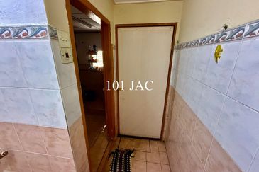 Port Klang (Pelabuhan Klang)