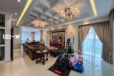 Duta Villa, Setia Alam