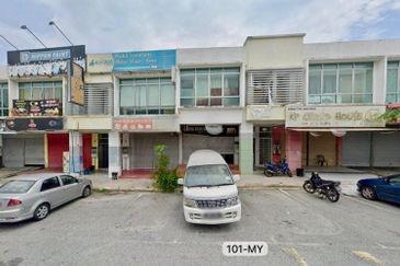 Pusat Niaga Astana Alam 2