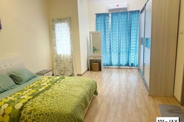 Ayu Impian, Alam Nusantara