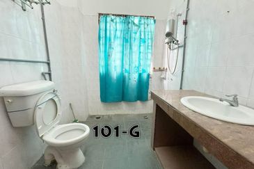 Port Klang (Pelabuhan Klang)