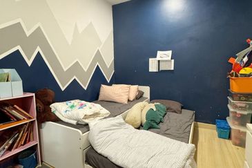 Saron @Bandar Bukit Raja