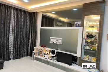 Jalan Cemara, Bandar Botanik