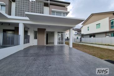 Penduline @ Bandar Rimbayu