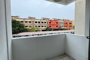 Vista Bayu Apartment, Taman Bayu Perdana