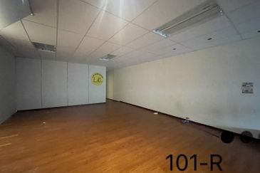 [FACING MAIN ROAD | PRIME LOCATION] Taman Gemira @ Klang, Ground Floor Shoplot