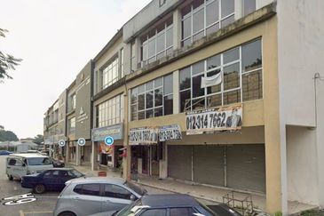 2.5 Miles Jalan Kapar