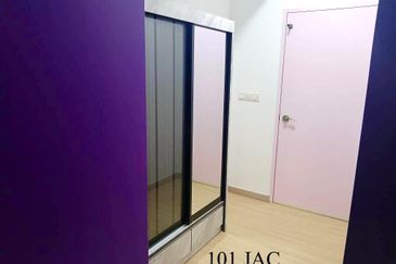 Adria Residence @ Gravit8