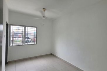 Pangsapuri Akasia, Bandar Botanic