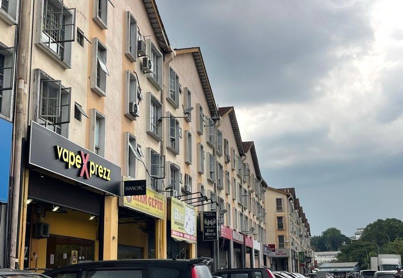 Pusat Komersial Seksyen 7