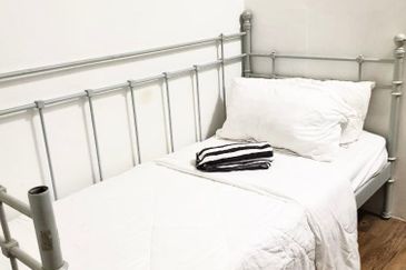 [FULL LOAN | PARTIAL FURNISHED] Suria Jaya Apartment @ Seksyen 16 Shah Alam, Studio Unit