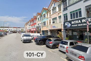 [BELOW MARKET UNIT | FACING MORE PARKING] Bukit Malawati @ Kuala Selangor, Double Storey Shoplot
