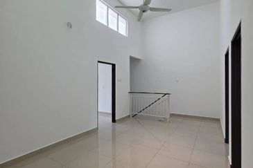 Taman Ehsan Jaya, Pendamaran