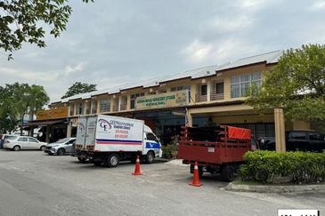 Zapin, Bandar Bukit Raja