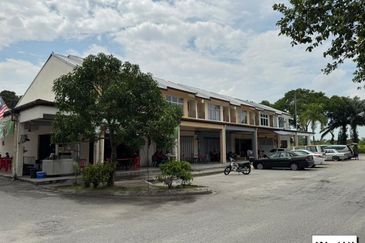 Zapin, Bandar Bukit Raja