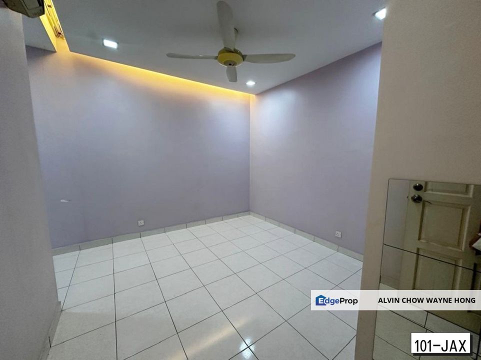 [MOVE IN NOW | PARTIAL FURNISHED] Aman Perdana @ Klang, Double Storey Cluster Semi-D , Selangor, Klang