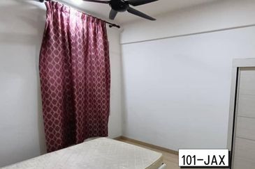 Adria Residence @ Gravit8