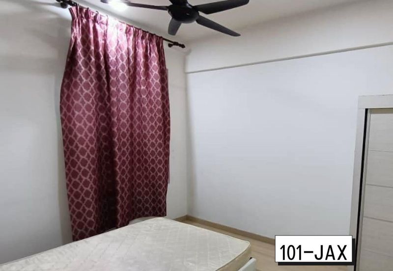 Adria Residence @ Gravit8