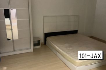 Adria Residence @ Gravit8