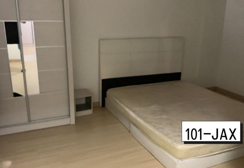 Adria Residence @ Gravit8