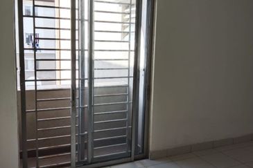 Pangsapuri Akasia, Bandar Botanic