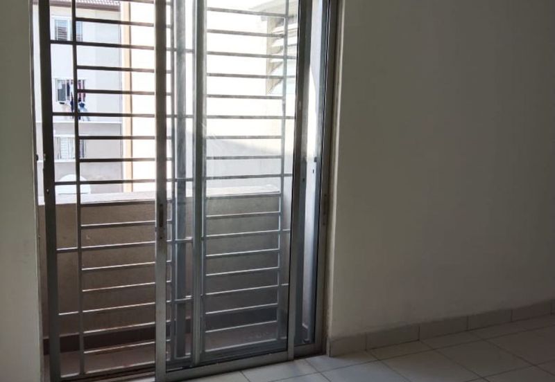 Pangsapuri Akasia, Bandar Botanic