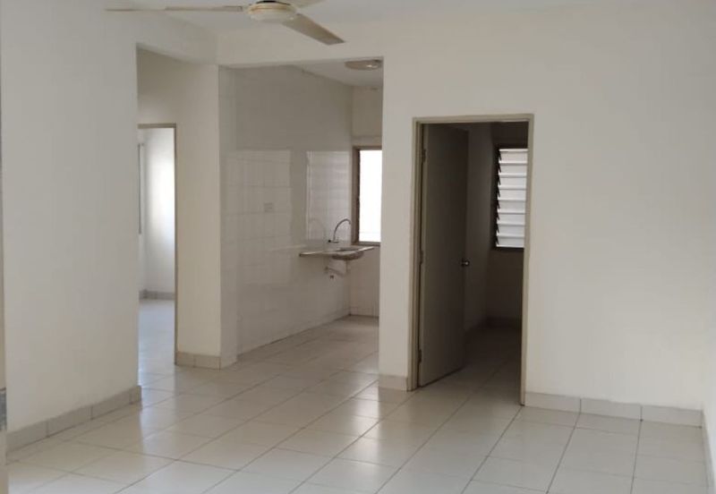 Pangsapuri Akasia, Bandar Botanic