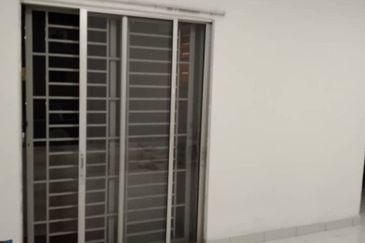 Pangsapuri Akasia, Bandar Botanic