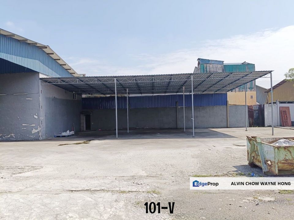 [FACING MIAN ROAD | NO CF] Bukit Rimau @ Shah Alam, Bungalow House with Warehouse, Selangor, Shah Alam