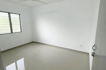 Bandar Bukit Tinggi 1 Apartment