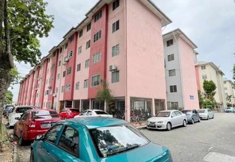 Bandar Bukit Tinggi 1 Apartment