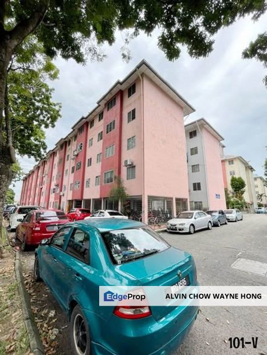 [FULL LOAN | TIPTOP CONDITION] Bandar Bukit Tinggi 1 @ Klang, First Floor Flat, Selangor, Klang