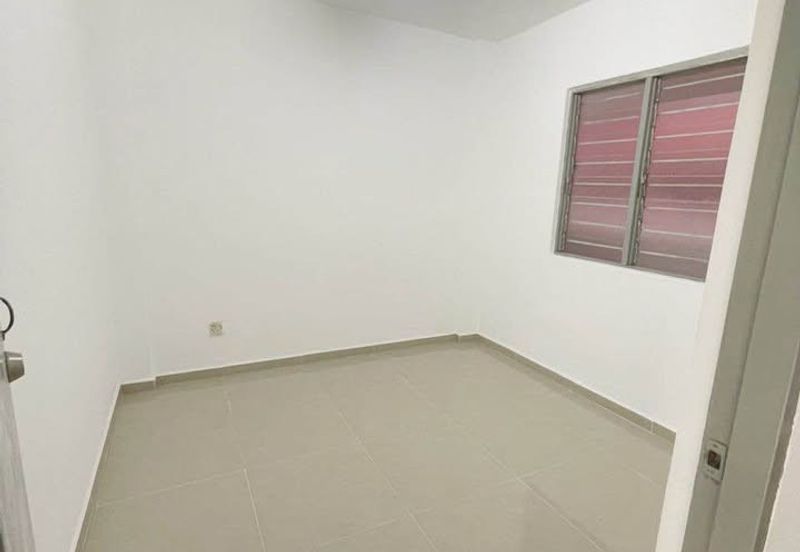 Bandar Bukit Tinggi 1 Apartment