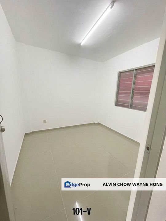 [FULL LOAN | TIPTOP CONDITION] Bandar Bukit Tinggi 1 @ Klang, First Floor Flat, Selangor, Klang