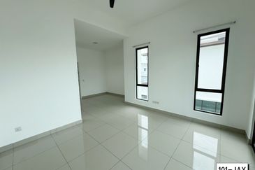 Serrata (Dillenia Series), Setia Alam