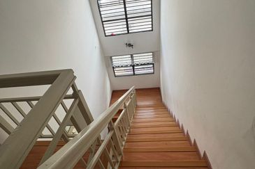 Jalan Makyong, Bandar Bukit Raja