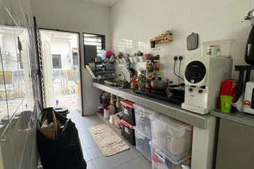 Jalan Makyong, Bandar Bukit Raja