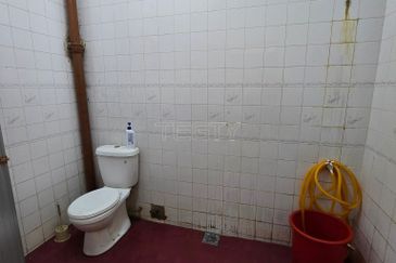 Taman Tepi Sungai ( Taman Teluk Pulai Indah )