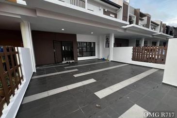 Bywater Homes Type Auritum Setia Utama 3